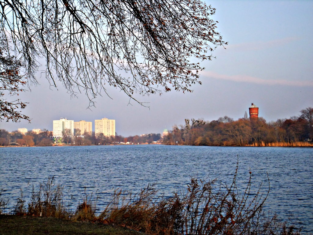 Blick auf Potsdams Mitte und Hermannswerder